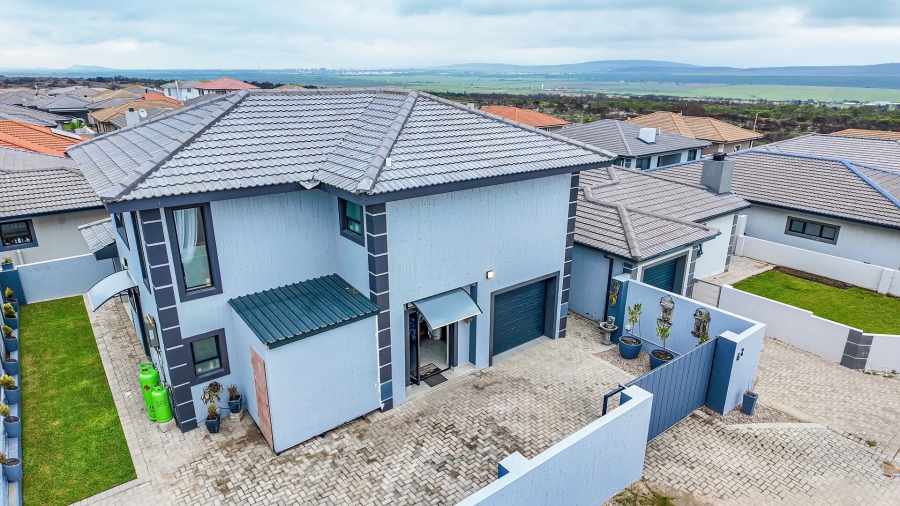 3 Bedroom Property for Sale in Dana Bay Western Cape